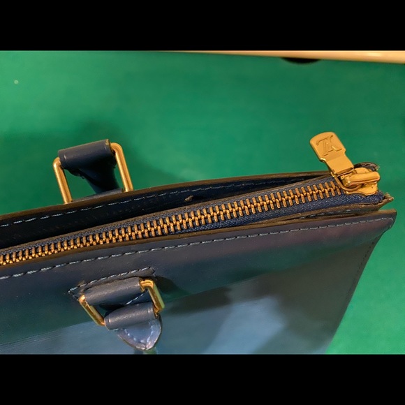 Authentic blue epi handbag/business bag - Picture 5 of 7